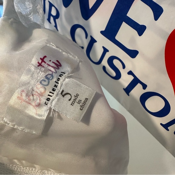 Biscotti Collezioni Flower Girl White Dress with Lace Shoulder Detail - Picture 10 of 11